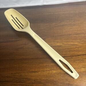 Vintage KING CRAFT Beige Nylon Plastic Slotted Serving Spoon ~ 11" Kitchencore